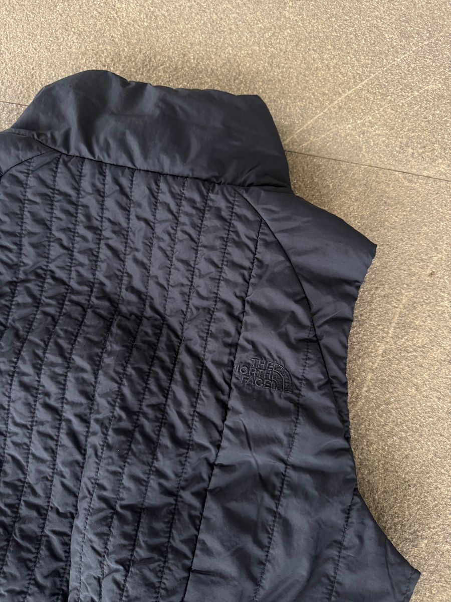 Colete The North Face Matelassê Preto — foto 3